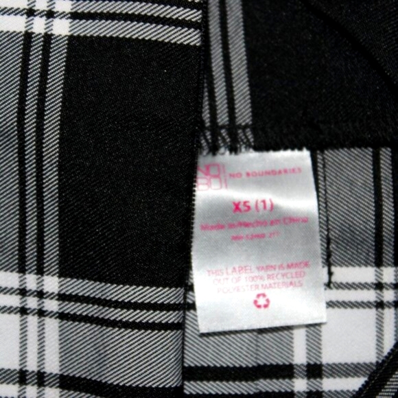 🖤 No Boundaries Y2K Plaid Mini Skirt – XS 1 – Nwot 90s Retro Preppy Clueless🖤 - Picture 4 of 4